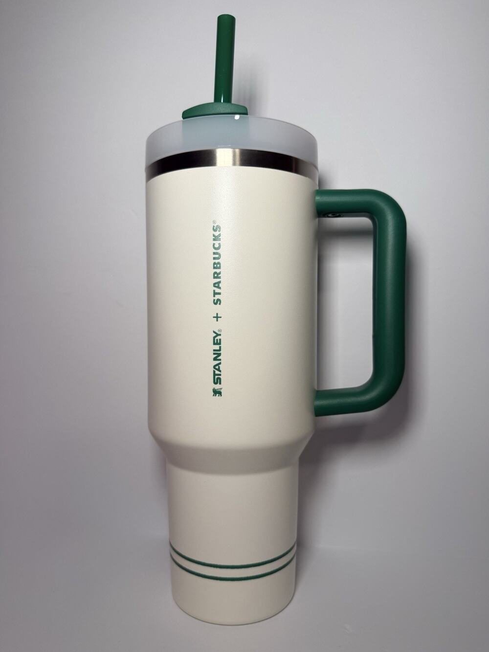 Stanley X Starbucks Thailand CONNECTED IN GREEN 40oz Quencher Tumbler BNWT